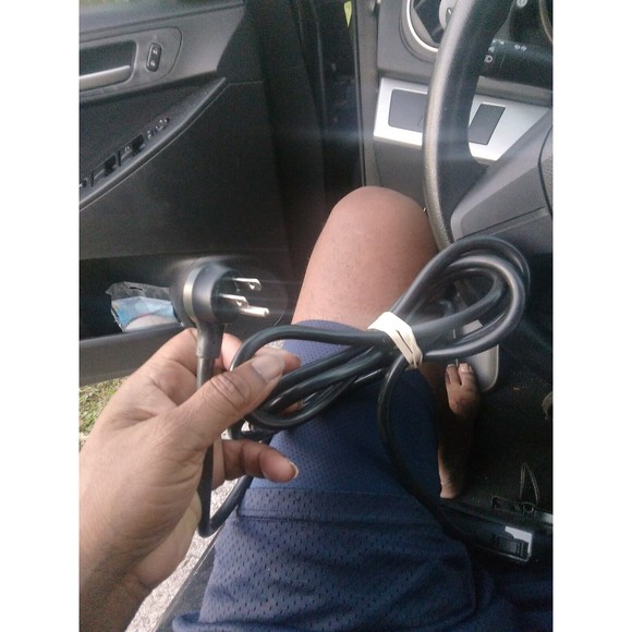 COPY - BELKIN BP112230-08 8 Feet 12 Outlets  Pivot-Plug Surge Protector Tested - Picture 5 of 5